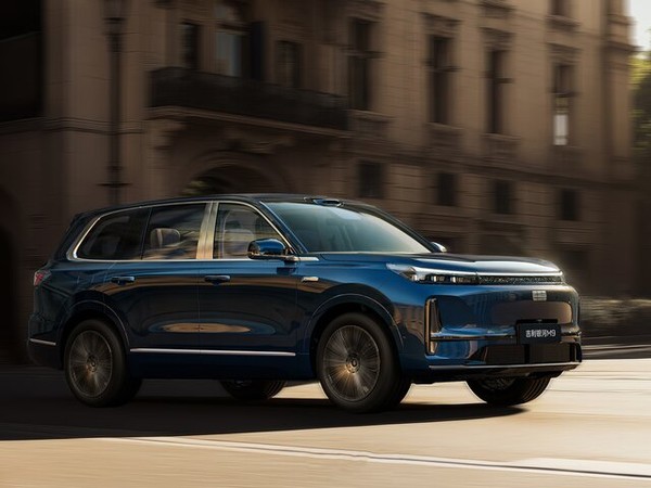 ����������� ���� �� Geely Galaxy M9 (����� ������� �9) � �������