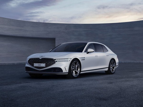 ����������� ���� �� Genesis G90 (������� �90) � �������