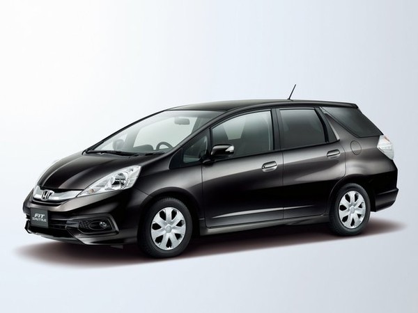 ����������� ���� �� Honda Fit Shuttle (����� ��� �����) � �������