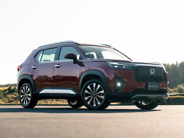 ����������� ���� �� Honda WR-V (����� ��-�) � �������