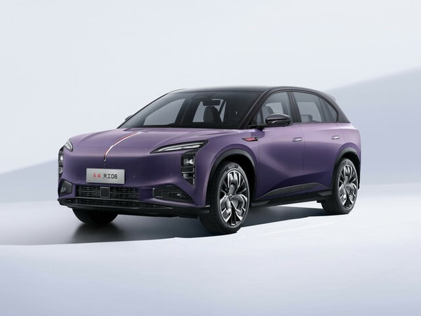 ����������� ���� �� Hongqi Tiangong 08 (����� �������� 08) � �������