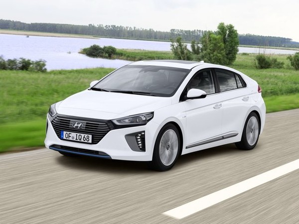 ����������� ���� �� Hyundai IONIQ (������ �����) � �������