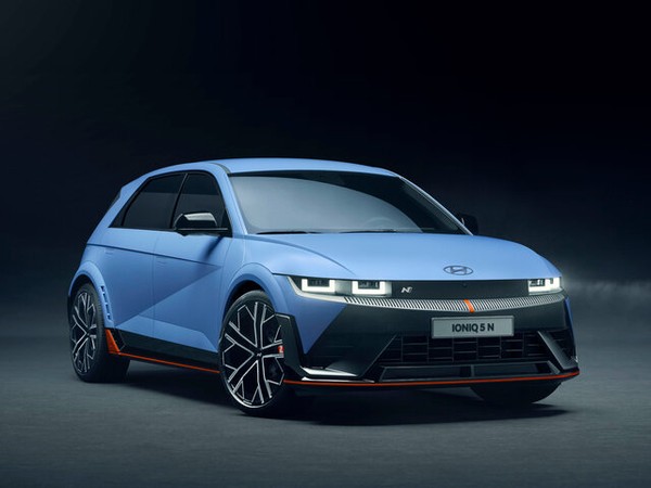 ����������� ���� �� Hyundai IONIQ 5 N (������ ������ 5 �) � �������