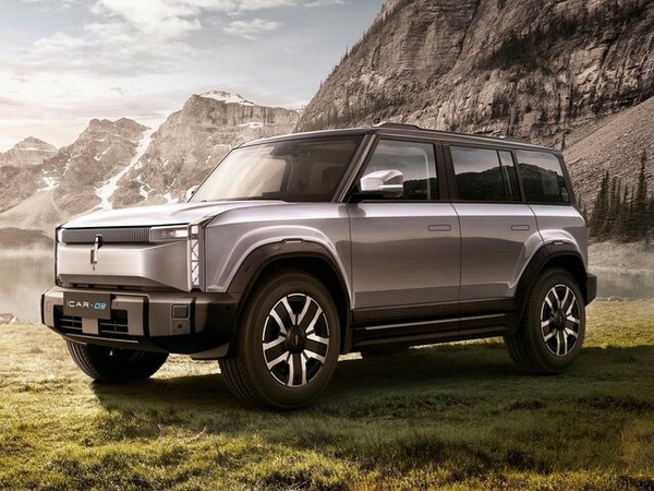 ����������� ���� �� iCar 03 (���� 03) � �������