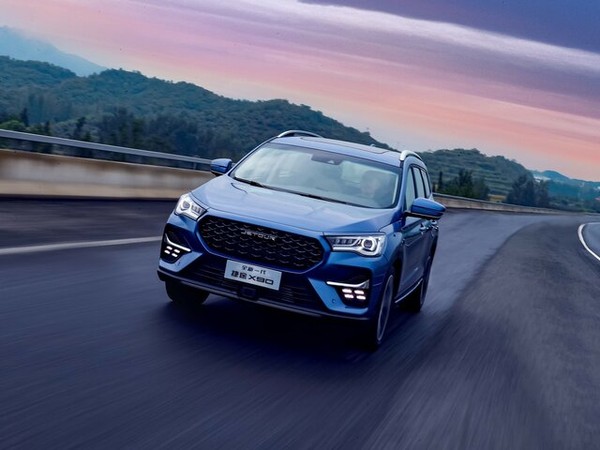 ����������� ���� �� JETOUR X90 (������ �90) � �������