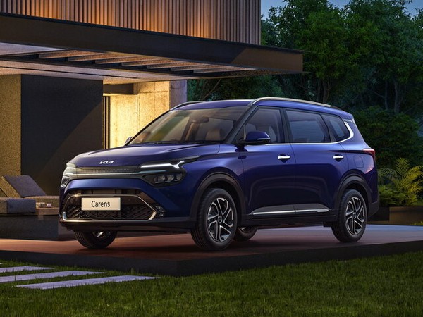 ����������� ���� �� Kia Carens (��� ������) � �������