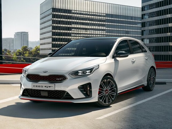 ����������� ���� �� Kia Ceed GT (��� ��� ��) � �������