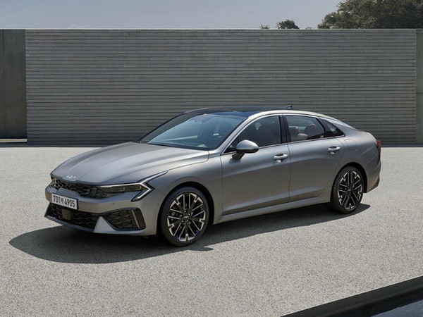 ����������� ���� �� Kia K5 (��� �5) � �������