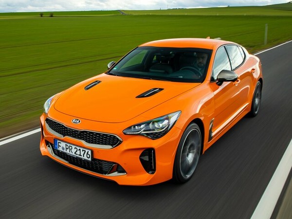����������� ���� �� Kia Stinger (��� �������) � �������