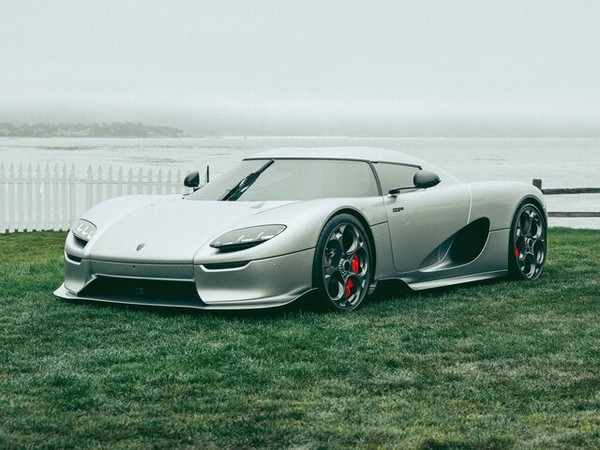 ����������� ���� �� Koenigsegg CC850 (���������� ��850) � �������