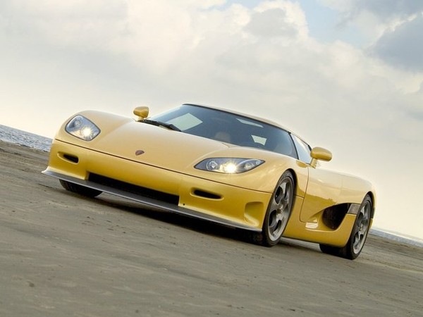 ����������� ���� �� Koenigsegg CCR (��������� ���) � �������
