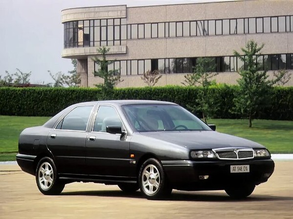 ����������� ���� �� Lancia Kappa (����� �����) � �������