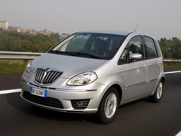 ����������� ���� �� Lancia Musa (����� ����) � �������