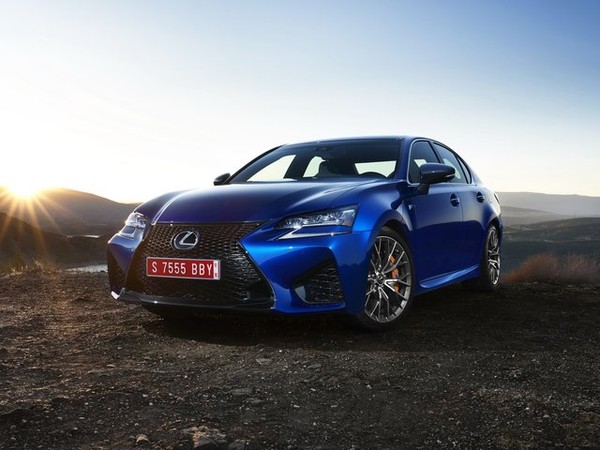 ����������� ���� �� Lexus GS F (������ �� �) � �������