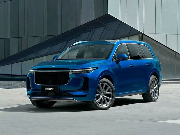 ����������� ���� �� Li Auto (Lixiang) One (�� ���� (�����) ���) � �������