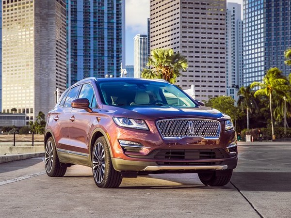 ����������� ���� �� Lincoln MKC (�������� ���) � �������