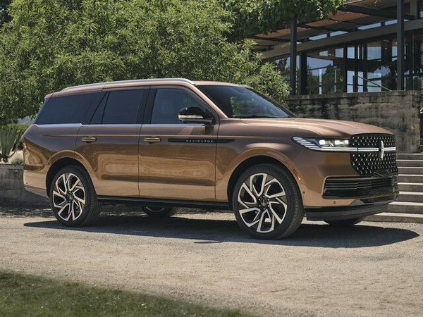 ����������� ���� �� Lincoln Navigator (�������� ���������) � �������