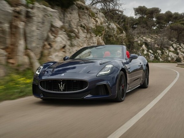����������� ���� �� Maserati GranCabrio (�������� ����������) � �������