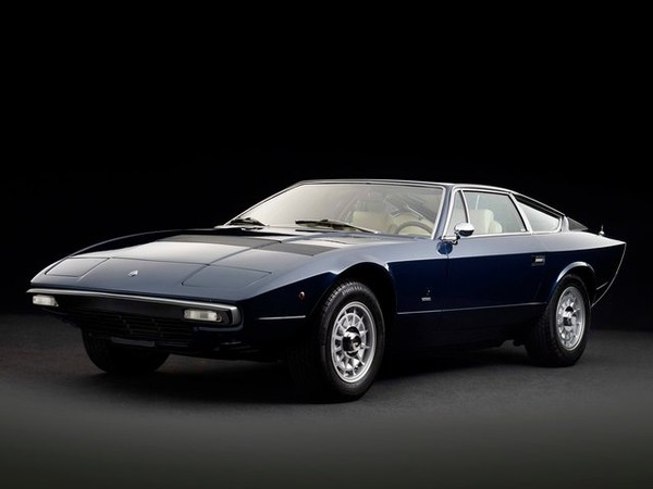 ����������� ���� �� Maserati Khamsin (�������� �������) � �������