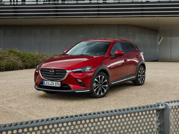 ����������� ���� �� Mazda CX-3 (����� CX-3) � �������