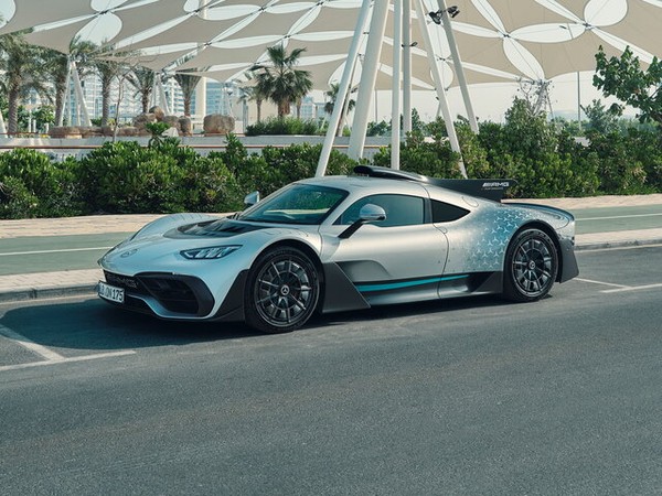 ����������� ���� �� Mercedes AMG ONE (�������� ��� ���) � �������