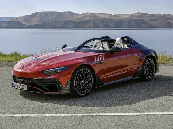 ����������� ���� �� Mercedes AMG PureSpeed (�������� ��� ���������) � �������