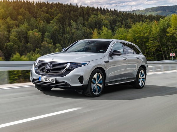 ����������� ���� �� Mercedes EQC (�������� ���) � �������