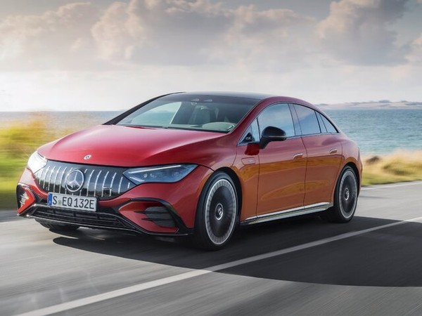 ����������� ���� �� Mercedes EQE AMG (�������� ���� ���) � �������