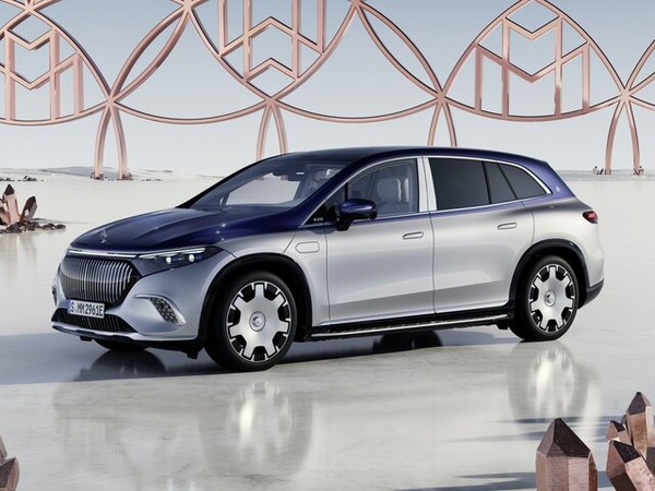����������� ���� �� Mercedes Maybach EQS SUV (�������� ������� ���� ���) � �������