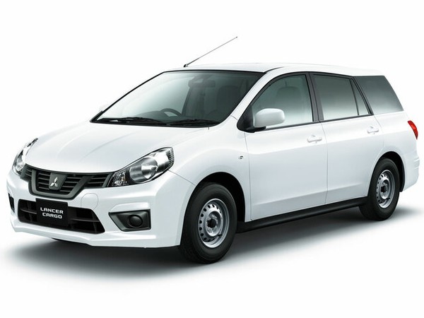 ����������� ���� �� Mitsubishi Lancer Cargo (�������� ������ �����) � �������