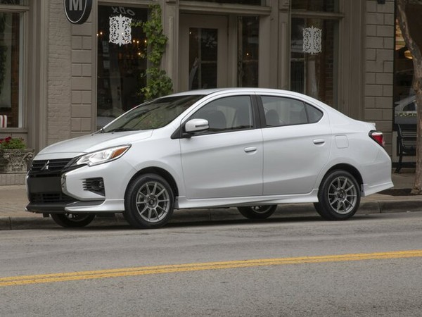 ����������� ���� �� Mitsubishi Mirage (�������� �����) � �������