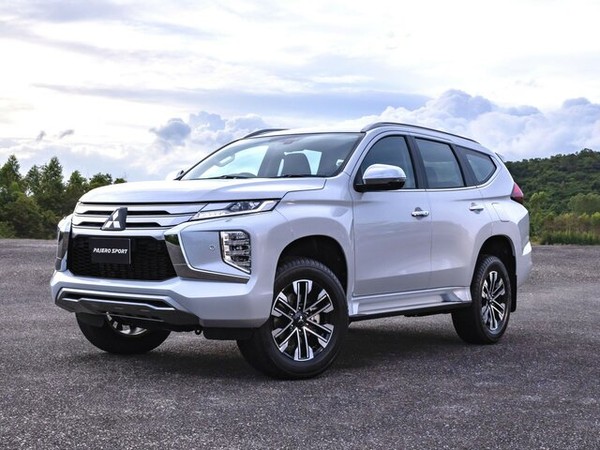 ����������� ���� �� Mitsubishi Pajero Sport (�������� ������� �����) � �������