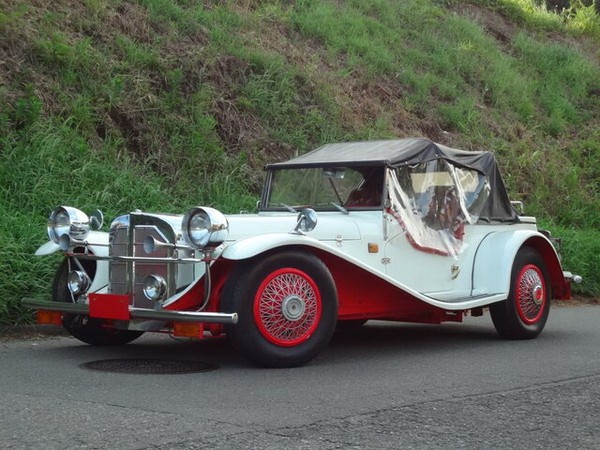 ����������� ���� �� Mitsuoka Bubu Classic SSK (�������� ���� ������� ���) � �������