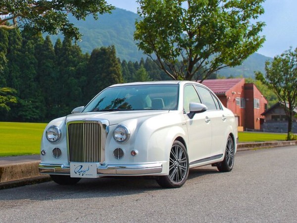 ����������� ���� �� Mitsuoka Ryugi (�������� �����) � �������