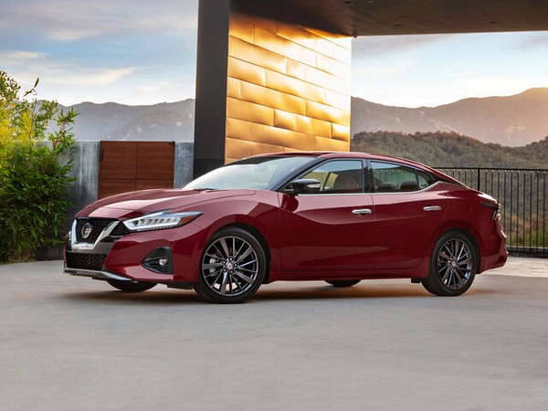 ����������� ���� �� Nissan Maxima (������ �������) � �������