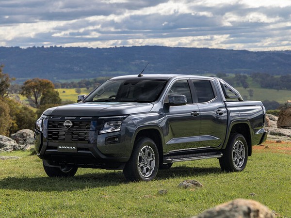 ����������� ���� �� Nissan Navara (Frontier) (������ ������ (�������)) � �������