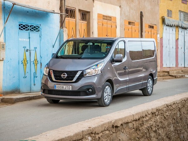 ����������� ���� �� Nissan NV300 (������ ��300) � �������