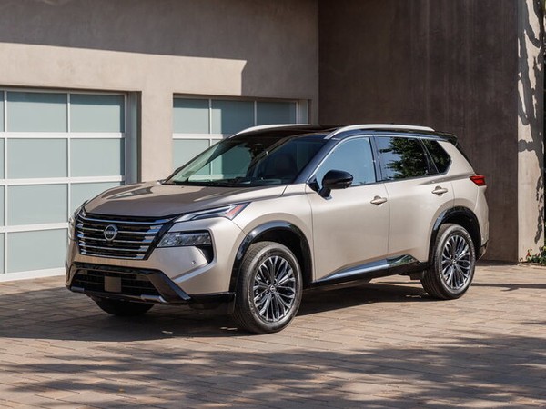 ����������� ���� �� Nissan Rogue (������ ����) � �������