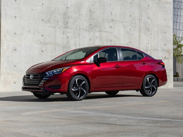 ����������� ���� �� Nissan Versa (������ �����) � �������