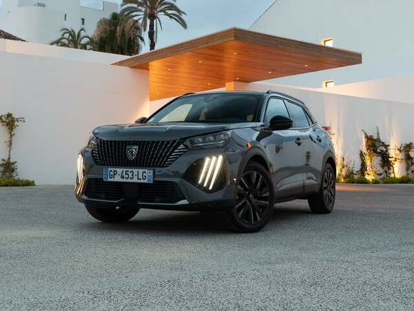 ����������� ���� �� Peugeot 2008 (���� 2008) � �������