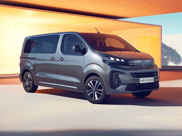 ����������� ���� �� Peugeot Traveller (���� ���������) � �������