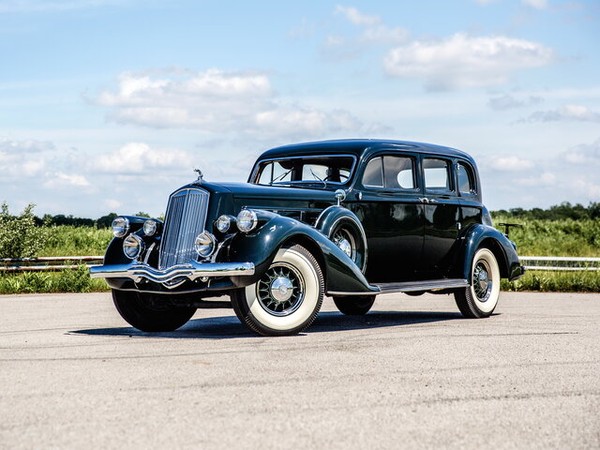 ����������� ���� �� Pierce-Arrow Twelve (������-����� ������) � �������