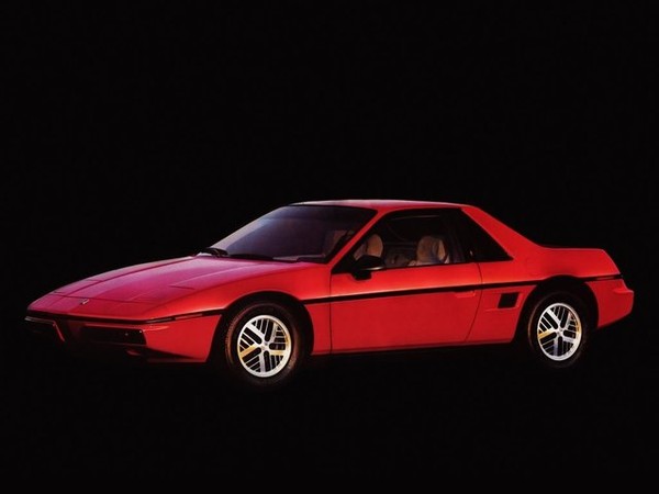 ����������� ���� �� Pontiac Fiero (������� �����) � �������
