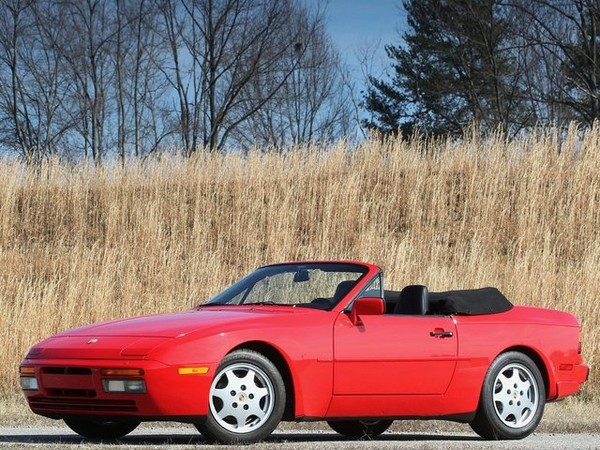 ����������� ���� �� Porsche 944 (����� 944) � �������