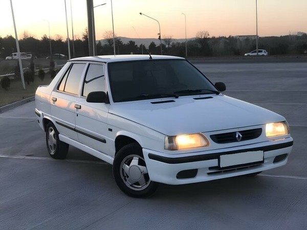 ����������� ���� �� Renault 9 (���� 9) � �������