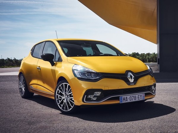 ����������� ���� �� Renault Clio RS (���� ���� ��) � �������