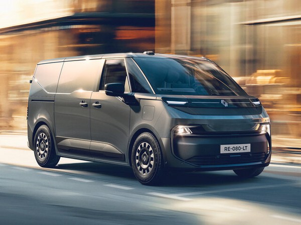 ����������� ���� �� Renault Trafic (���� ������) � �������