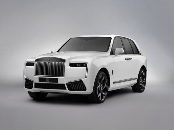 ����������� ���� �� Rolls-Royce Cullinan (�����-���� ��������) � �������