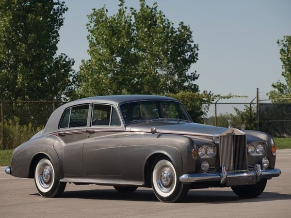 ����������� ���� �� Rolls-Royce Silver Cloud (�����-���� ������ �����) � �������
