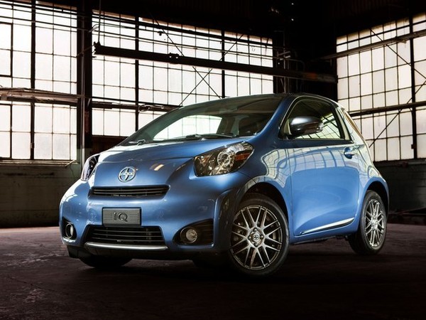 ����������� ���� �� Scion iQ (����� ��) � �������